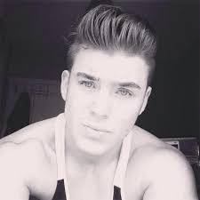 Logan Lloyd's Instagram, Twitter & Facebook