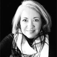 50+ perfiles de «Liz Cave»