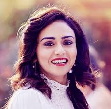 Raazi Actors Salary Alia Bhatt Vicky Kaushal Starsunfolded Sign into your budget account. raazi actors salary alia bhatt vicky
