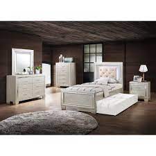 Find incredible bedroom furniture sets at bassett. Mayberry Hill Platinum Youth 3 Piece Full Bedroom Set In Platinum Nebraska Furniture Mart