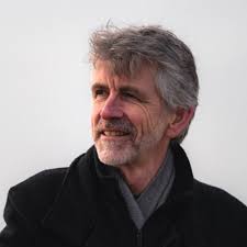 Bij stotterende sollicitanten schieten werkgevers vaak zelf in de stress',  luidt de kop boven mijn interview met Managementboek Magazine. Een gesprek  over mijn boek 'Gelieve niet te stotteren op…