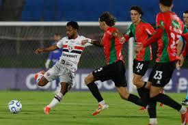 Olhar do adversário: jornalista uruguaio opina sobre jogo entre São Paulo e Boston River