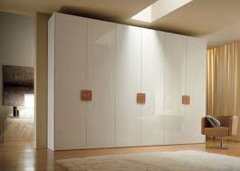 Floor to ceiling wardrobes is the dream of many homeowners, due to the endless storage place it offers families and couples. Modular Wardrobe à¤® à¤¡ à¤¯ à¤²à¤° à¤…à¤²à¤® à¤° à¤® à¤¡ à¤¯ à¤²à¤° à¤µ à¤° à¤¡à¤° à¤¬ Standard Hvac Systems New Delhi Id 12733481633