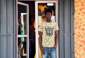 Selamat datang di situs lowongan kerja terbaru 2020 dan saat ini kami ingin memberitahukan info terbaru lowongan kerja dari perusahaan pt central auto nusantara dengan posisi staff pabrik bandung yang dibuka saat ini. Adama 24 Ans Couturier Et Ancien Enfant Sponsorise Afriquemidi Com