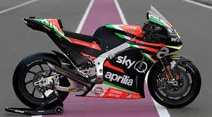 The 2019 catalan motorcycle grand prix was the seventh round of the 2019 motogp season. Aprilia All New Team And Bikes The 2019 Motogp Challenge Has Begun Piaggio Group