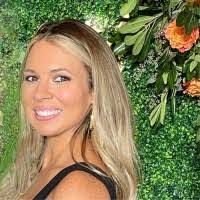 Marcella Barrett's Instagram, Twitter & Facebook