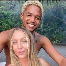 Annalise Gabriella Romahn and Marcel Jordan Awa's Wedding Registry