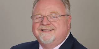 Former Ventura Mayor Sandy Smith dead at 72