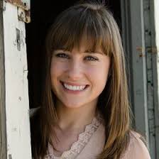 Danielle Ready (danielleaileenr)