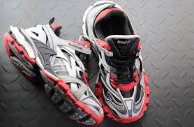 Balenciaga Track 2 Trainer Sneaker Grey Red Sneakers Grey Balenciaga Shoes Balenciaga Sneakers