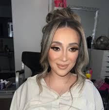 Wishing you a happy birthday gorgeous 😍🎂🫶 @aliberaly #hair #makeup  #facesbygabi #naturalmakeup #updo @leonessasmane @fgstudios22 #photoshoot  #maternityphotoshoot #azmakeupartist #azmua #azhair #azhairstylist  #phxhairstylist #phoenixmakeupartist ...