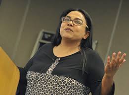 @_go_a_'s kateryna is known for her white voice singing. Go Language