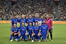 Grandissimi nomi si avvicenderanno dentro e fuori inizia una nuova avventura, la partita del cuore sbarca su mediaset per l'edizione che celebra i 30 anni del più grande e longevo evento di solidarietà. La Partita Del Cuore 2020 Le Novita E La Data Dell Evento Benefico Spettacolo Eu