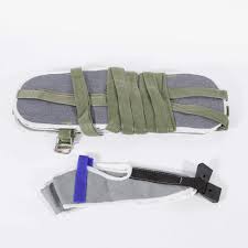 The rings create the illusion of a long, graceful neck, which is considered very attractive to the southern ndebele. Cervical Lumbar Traction Bed Body Stretching Spine Extension Leg Traction Bed Cervical Stretcher Vertebra Lumbar Spine Massage Table For Physical Therapy Shoulder Acid Hands Feet Numbness Sports Outdoors Exercise