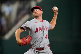 Reid Detmers goes unrewarded again in Angels’ 10-inning loss to Rangers