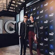 Pandai bermain gitar dan mengubah lagu.pernah bekerjasama dengan pereka fesyen tanah air seperti hatta dolmat dan ana ali. Biodata Ain Edruce Host Cantik Mbuzz Azhan Co