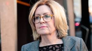 Lisa Scaffidi's Instagram, Twitter & Facebook