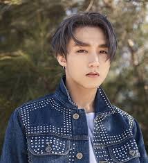 Có lẽ mới du nhập vào nước ta cách đây chỉ. Má»›i Nhá»¯ng Kiá»ƒu Toc Nam Han Quá»'c Hot Va Mau Ä'áº¹p Nháº¥t NÄƒm 2021