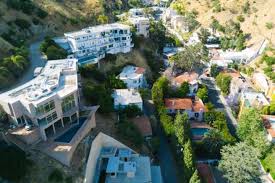 In the 1920's, the original owner broke up and sold off sections of the property, and now this home is one of the last structures. Malibu Moonrise Lodge Private Compound Massive Ocean Views Large Parties Eve Updated 2021 Tripadvisor Malibu Vacation Rental