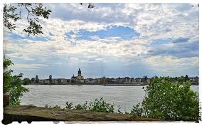 Kolsch Im Kirmesglas Das Geht Im Rheinland Gar Nicht Zumal Nicht Zu Dem Preis Picture Of Restaurant Gretchens Garten Urbar Urbar B Koblenz Am Rhein Tripadvisor