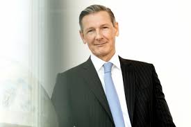 Alexander schuetz my current research deals with the interaction of eye movements and visual perception. C Quadrat Tochter Quantic Financial Solutions Erhalt Konzession Vermischtes 10 01 2020 Institutional Money