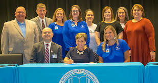 Southeast Health And Dothan City Schools To Establish Academy Of Health Sciences Biomedical Science Partnership Southeast Health Dothan Al