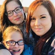 Joshua Easterday's Instagram, Twitter & Facebook