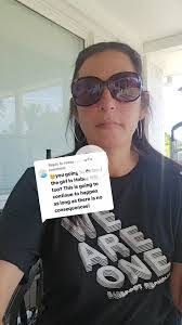 Vanessa Duff's Instagram, Twitter & Facebook