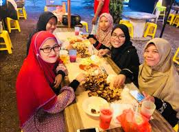 Parking is free for guests. Menarikdikualaselangor D Rimba Shellout Menarik Di Central