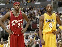 Kobe bryant, one of the greatest basketball players of all time and an internationally recognizable nba superstar, died in a helicopter crash sunday outside los angeles.he was 41 years old. Lebron James Seen Crying On Lax Tarmac Over Kobe Bryant S Death In Video The Independent The Independent