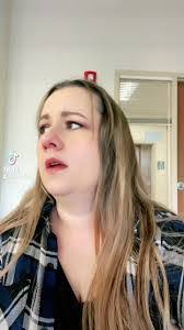 Kasey Cox's Instagram, Twitter & Facebook