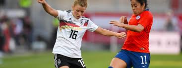 Auch bei der zuschauerakzeptanz haben die frauen in deutschland derzeit die nase vorn. Testspiel Zur Frauenfussball Wm Deutschland Schlagt Chile