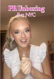 Love all goodies @Eva NYC 💕 Shared a can of sparkle spray with my roomie!  Thank you so much! #tenishatok #fyp #pr #protein #CapCut