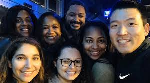 Alexis Roe's Instagram, Twitter & Facebook