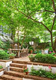 Here S Proof That Anyone Can Have A Garden Even When Space Is Limited Backyard Garden Layout Small Backyard Gardens Outdoor Gardens Design