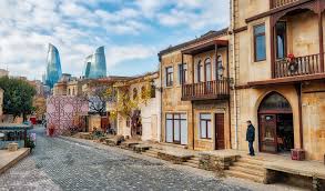 Altstadt hotel is located in baku. Baku Aserbaidschan Ferien Unvergessliche Ferien In Zentralasien Knecht Reisen