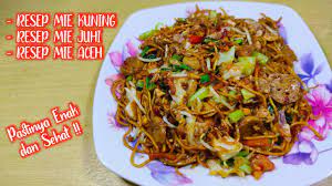 Terutama saat memasak mie goreng, terkadang bumbu malah tak merata sehingga cita rasa masakan pun menjadi tak optimal. Resep Mie Kuning Goreng Kecap Youtube