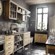 Hiasan dapur menjadi elemen yang tidak terpisahkan untuk membantu anda mewujudkan desain dapur dengan konsep yang chic dan ciamik. Hiasan Hiasan Dapur Contoh Contoh Interior Dan Item Dapur