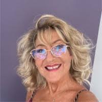 Paula Grover's Instagram, Twitter & Facebook