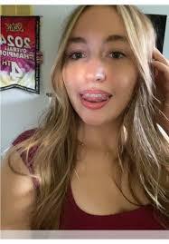 Megan Dixon's Instagram, Twitter & Facebook