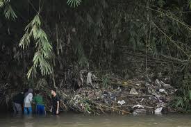 Check spelling or type a new query. Naturalisasi Atau Normalisasi Sungai Mana Lebih Baik