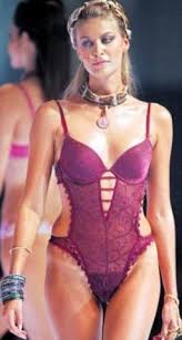Eflatun Ic Camasiri Modelleri 2019 Eflatun Ic Camasiri Moda Model Moda Model Ic Camasiri
