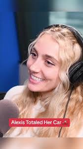 Alexis Roper's Instagram, Twitter & Facebook