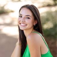 Kate Perdue's Instagram, Twitter & Facebook