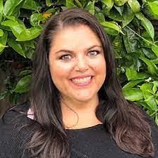 Veronica Coats's Instagram, Twitter & Facebook