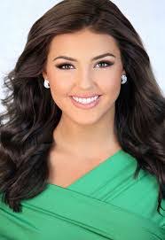 Rebecca Darnell's Instagram, Twitter & Facebook