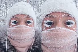 These frozen eyelashes arent makeup — theyre just actually frozen