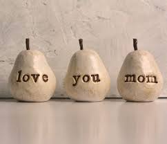 Birthday Gifts For Your Mom Gift For Mom Mother S Day Or Birthday Gift For Her 3 Love You Mom Pears Gift For Women Gifts For Mothers Mom Birthday Gift Gifts For Mom Christmas Gifts For Mom