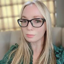 I like to write as if no one will read what I'm putting