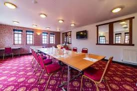 The quality hotel coventry is located near the peaceful village of allesley, conveniently in the city of coventry. Y7 B3flrhim9cm